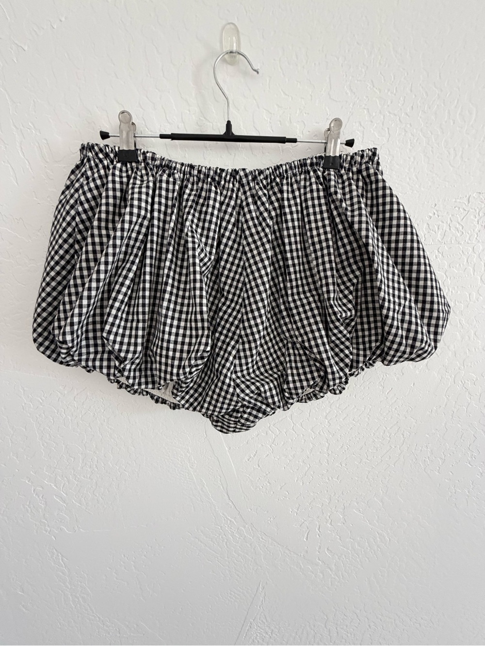🏁Lover & Friends *NWOT* Bubble Shorts - Picture 7 of 11